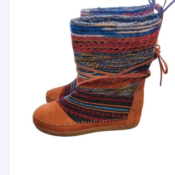NWOT Tom's Nepal Aztec Fleece Lined Tribal Print Boots - Picture 5 of 13